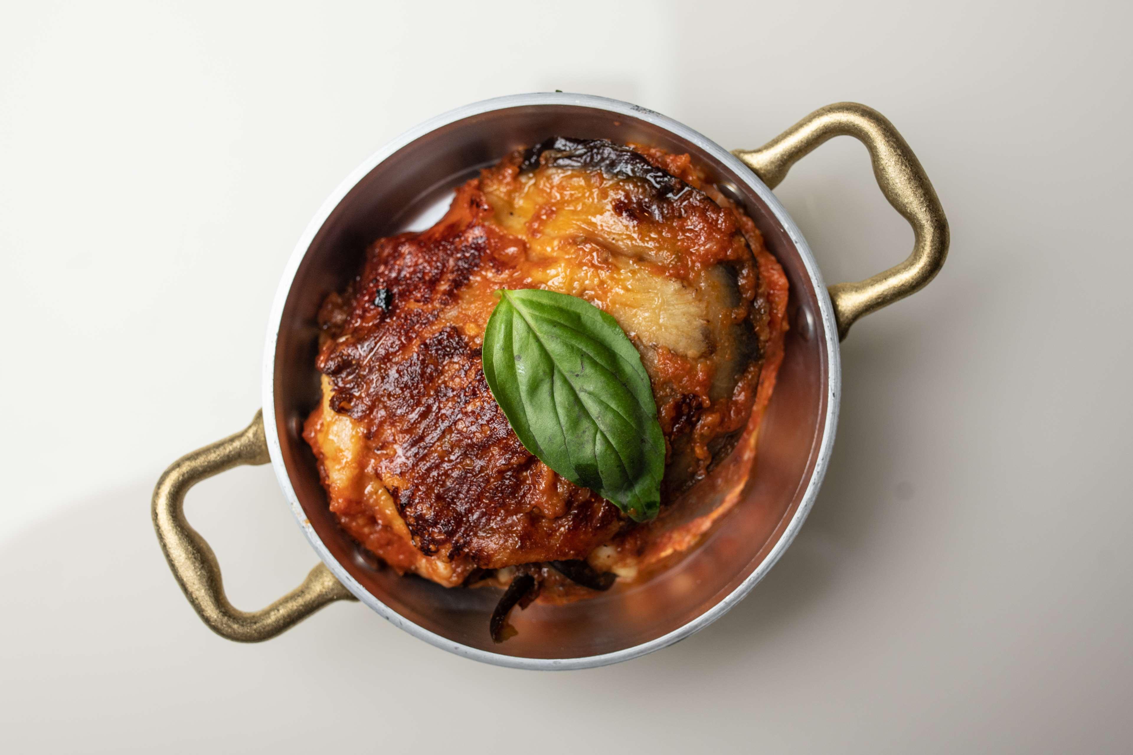 Radisson Collection Hotel, Palazzo Nani เวนิส ภายนอก รูปภาพ Aubergine parmigiana